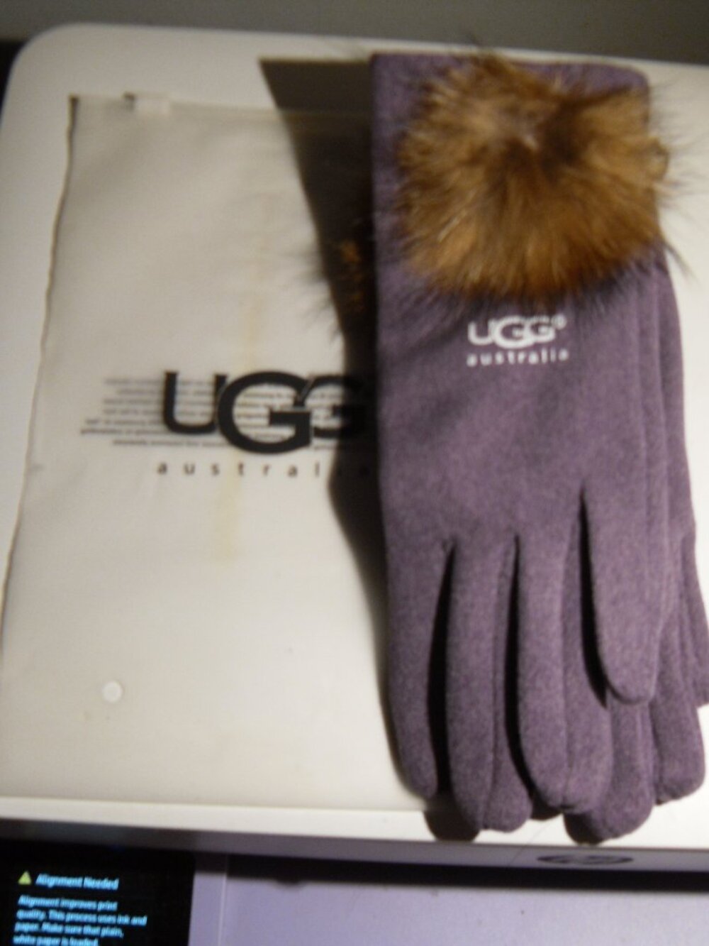 UGG women's purple gloves new